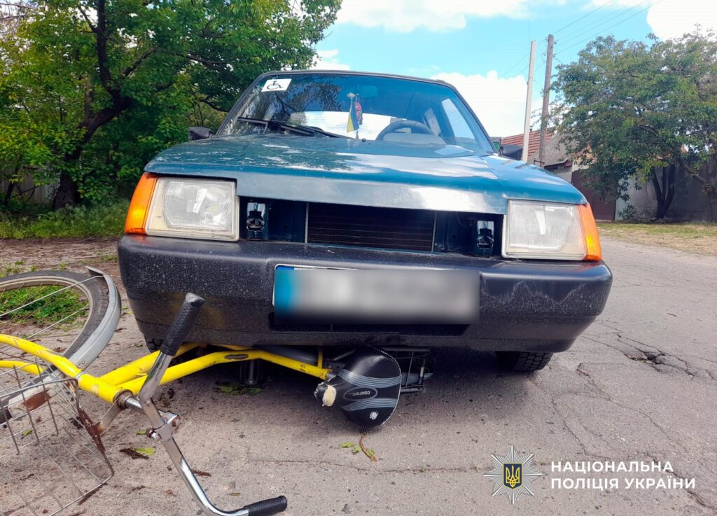 На Полтавщині п’яний водій наїхав на 55-річну жінку, яка стояла на узбіччі | Кременчук Тудей